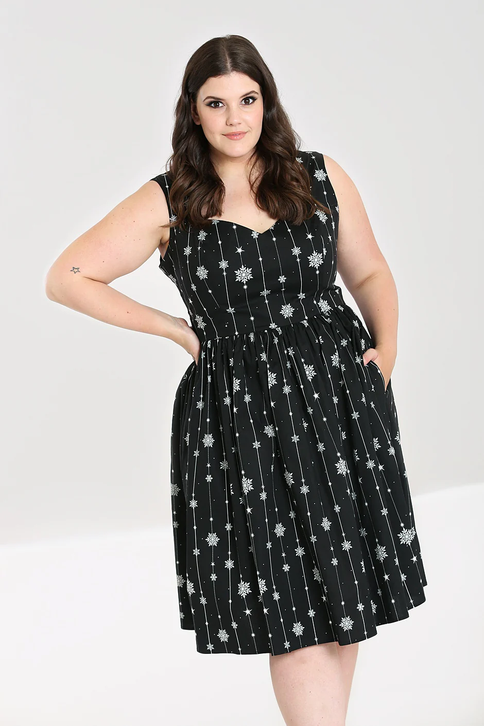 Belle 50's Dress - Image 4