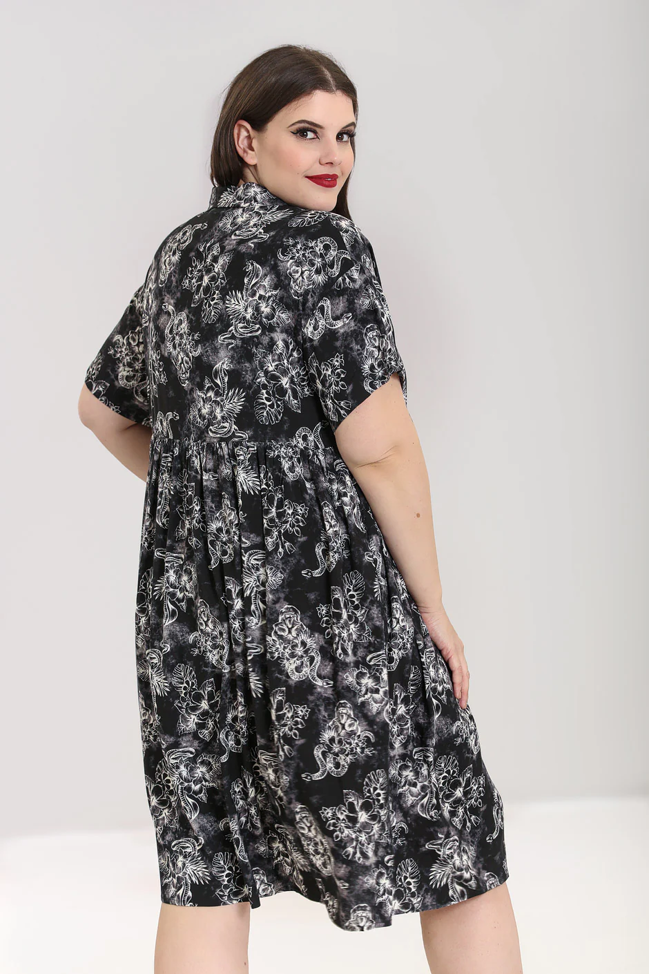 Kasumi Mid Dress - Image 10