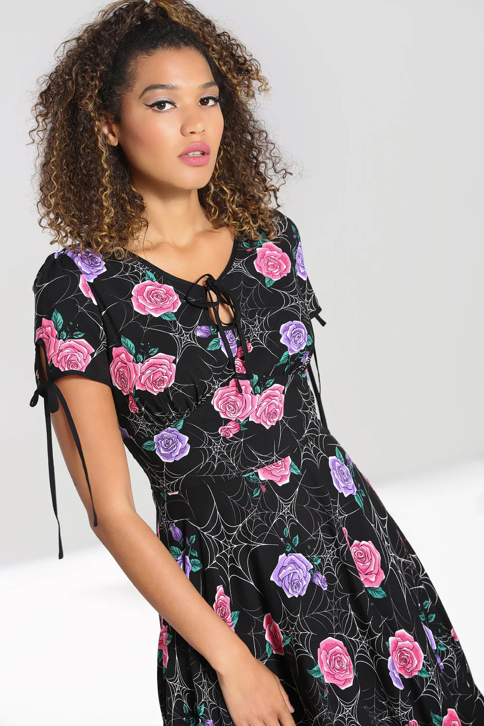 Eloise Mid Dress - Image 11