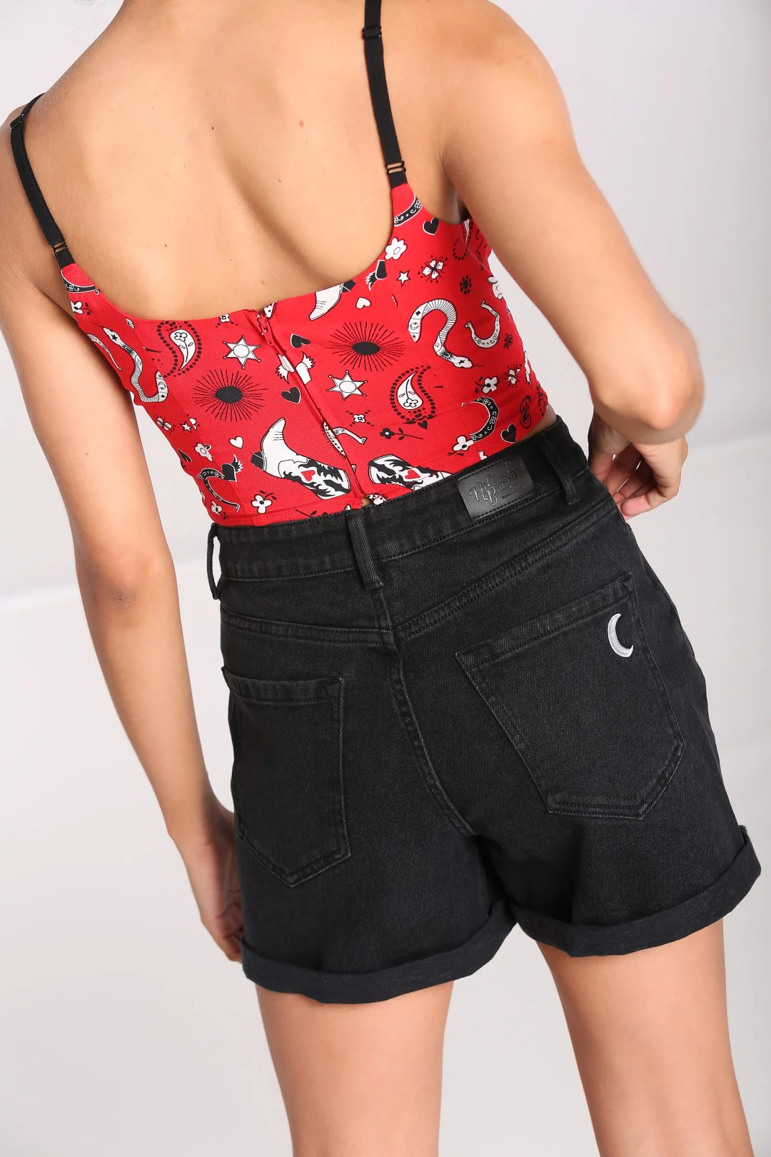 Temptation Shorts - Image 9