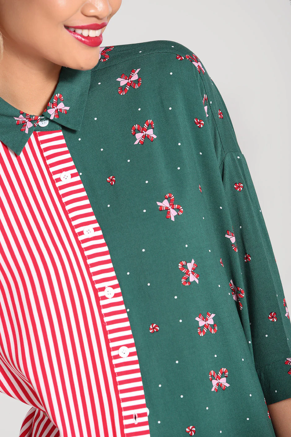 Beth Oversized Shirt - Image 10