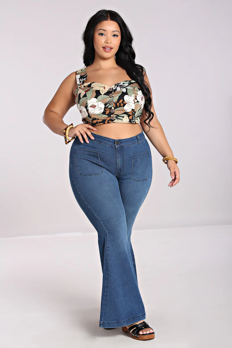 Adelaida Crop Top - Image 8