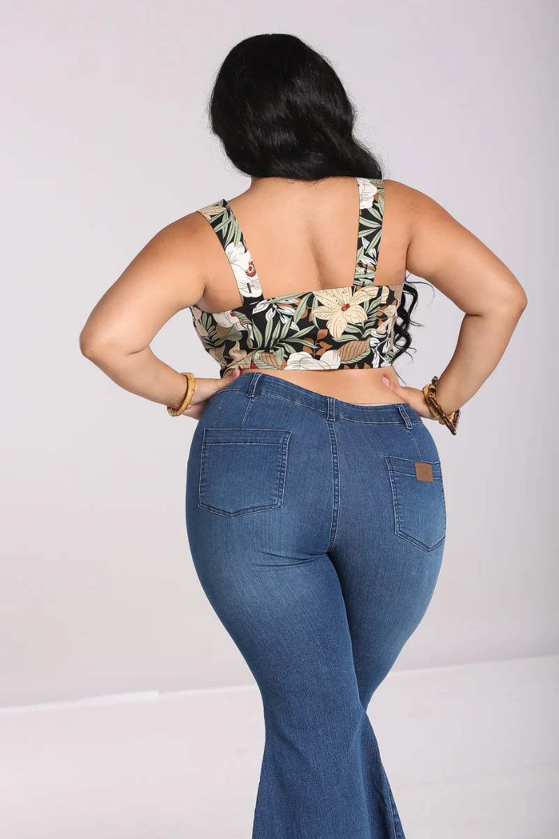 Adelaida Crop Top - Image 9